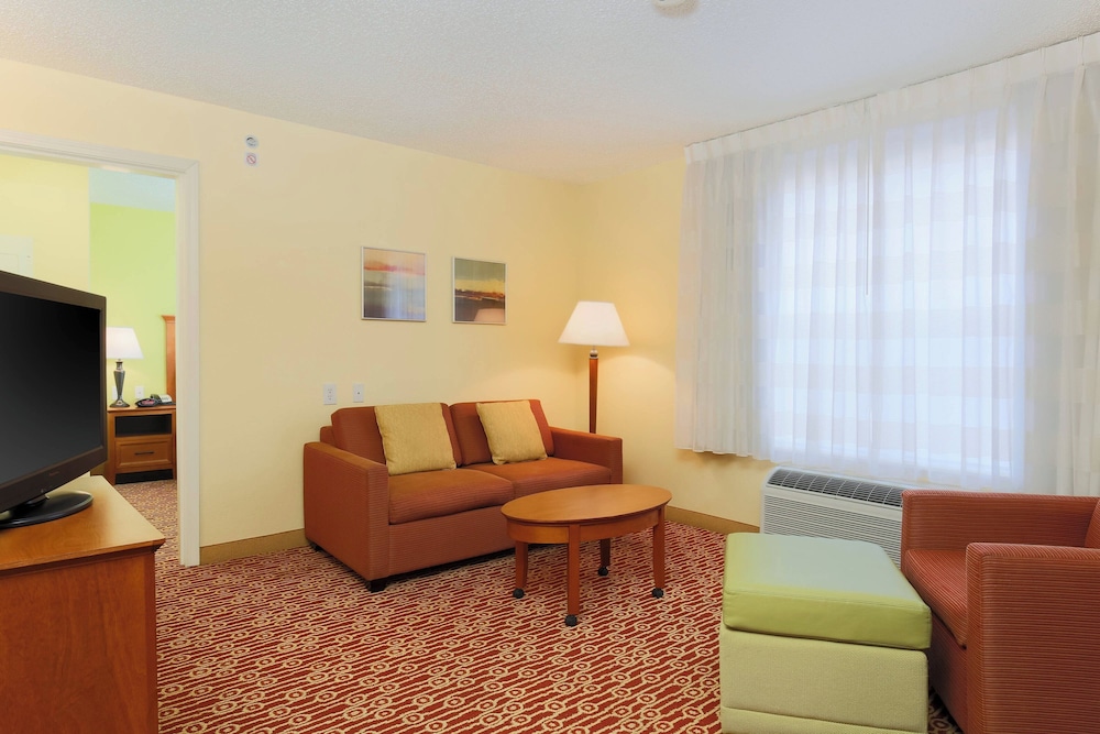 TownePlace Suites by Marriott Lubbock - photo 12