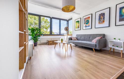 Les Cerisiers Appartement de Standing au Centre de Namur — 4-Star Luxury Hotel in Namur, Belgium