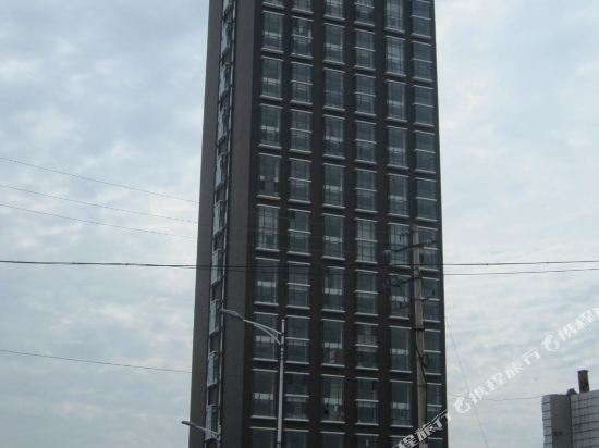 Chocolate Apartment Hotel in Qujing, People's Republic of China