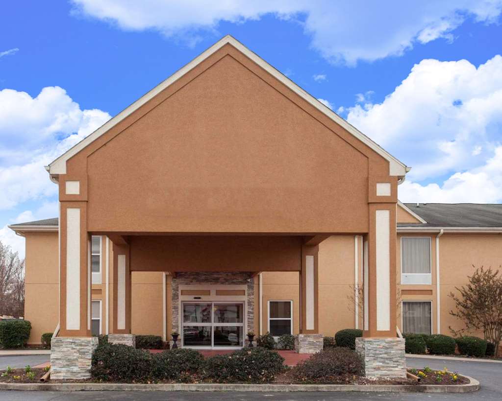 Quality Inn & Suites I 40 East - featured photo