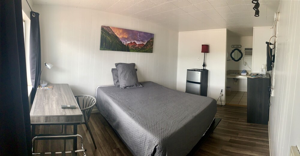La Fun Motel - photo 33