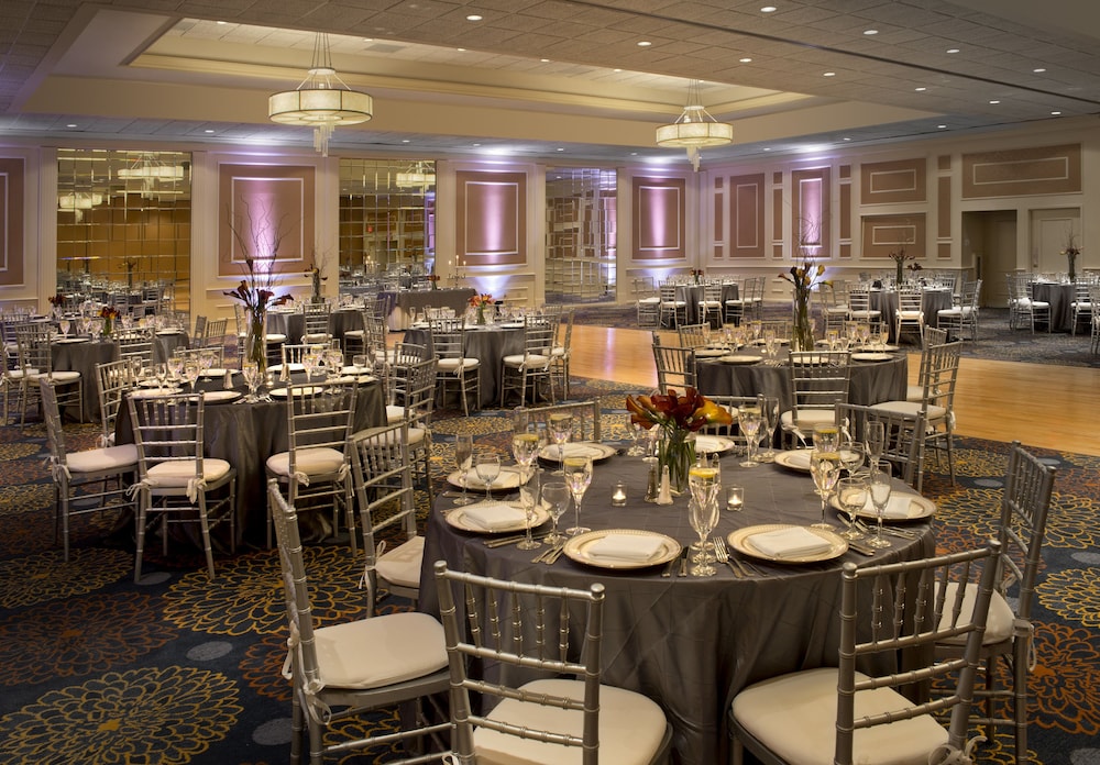 DoubleTree by Hilton Boston North Shore - photo 41