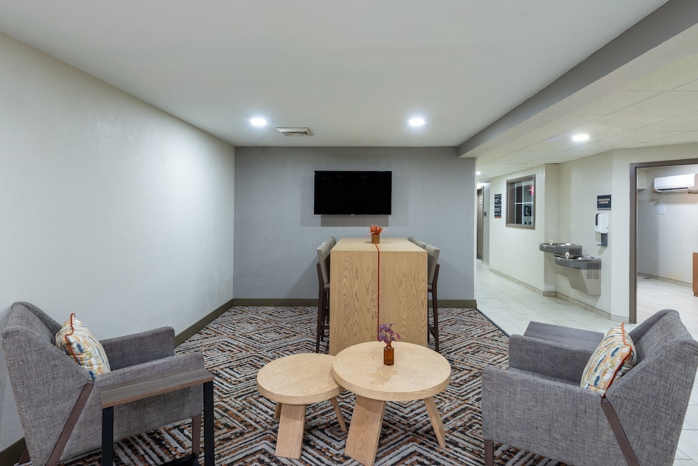 Candlewood Suites Chesapeake by IHG - photo 26