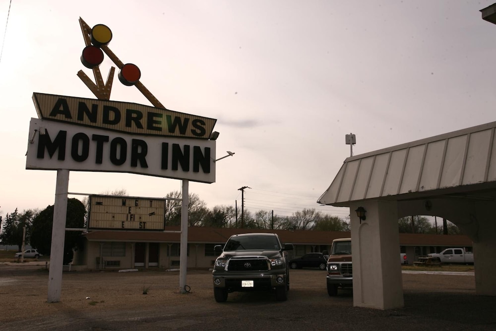 Andrews Motor Inn - featured photo