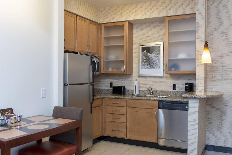 Residence Inn Marriott Moline - photo 51