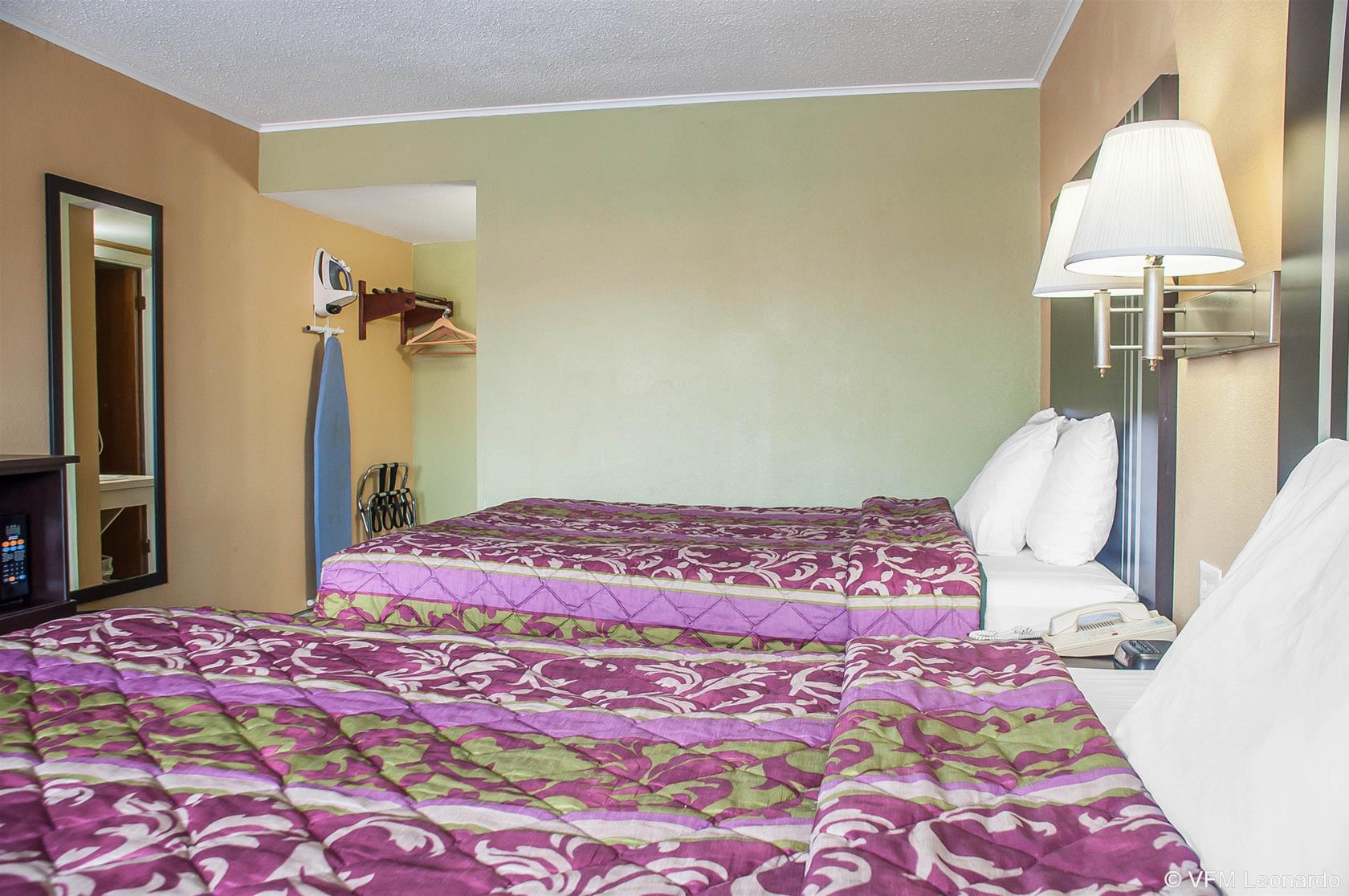 Amherst Inn & Suites - photo 14