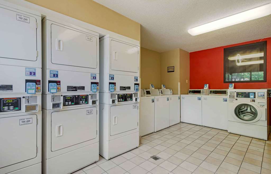 Extended Stay America Select Suites Atlanta Cumberland Mall - photo 64