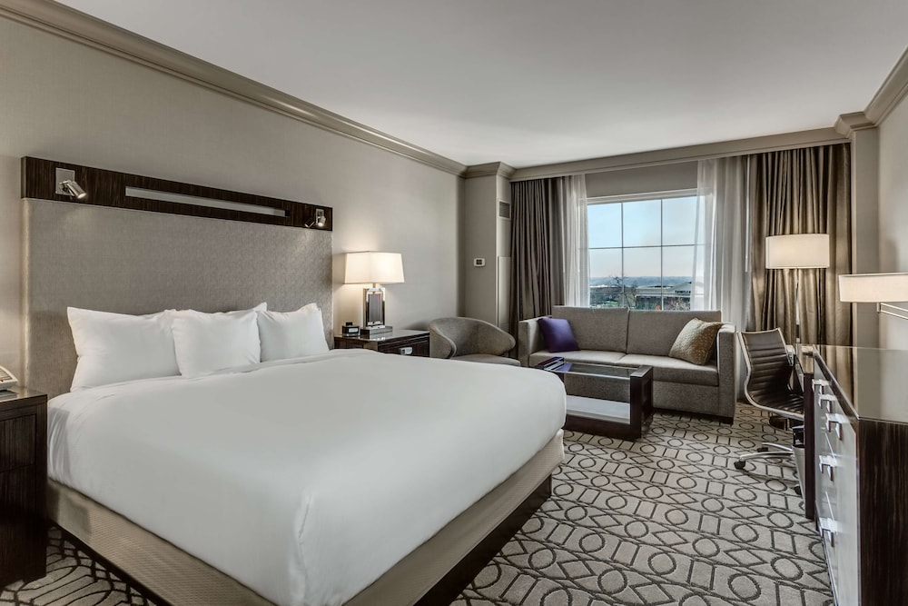 Hilton Columbus at Easton - photo 21