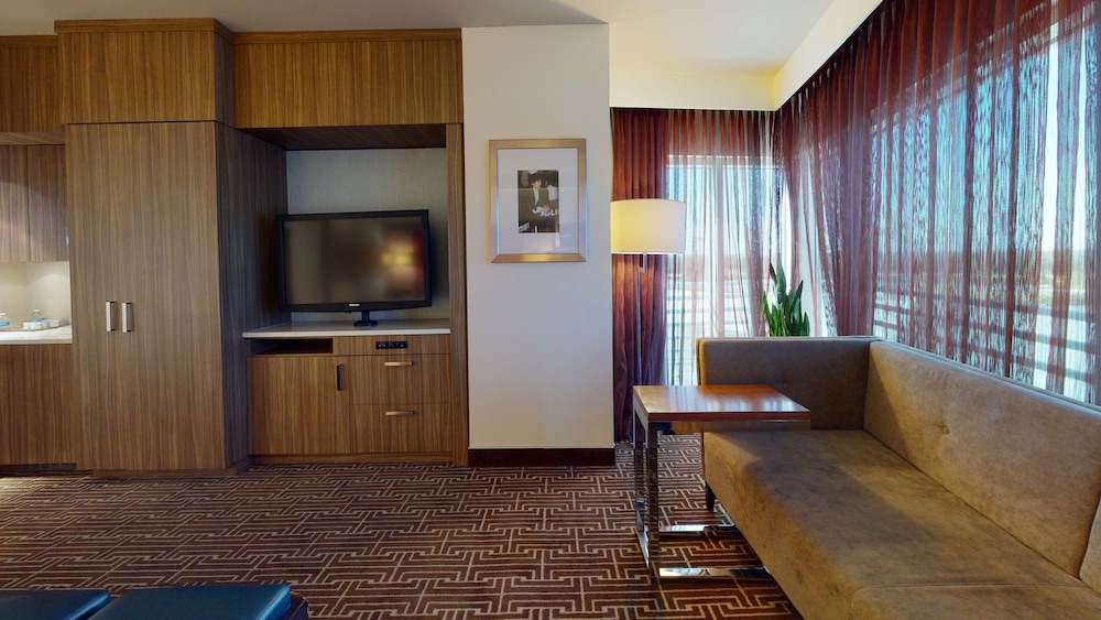 Seminole Hard Rock Hotel & Casino Tampa - photo 28