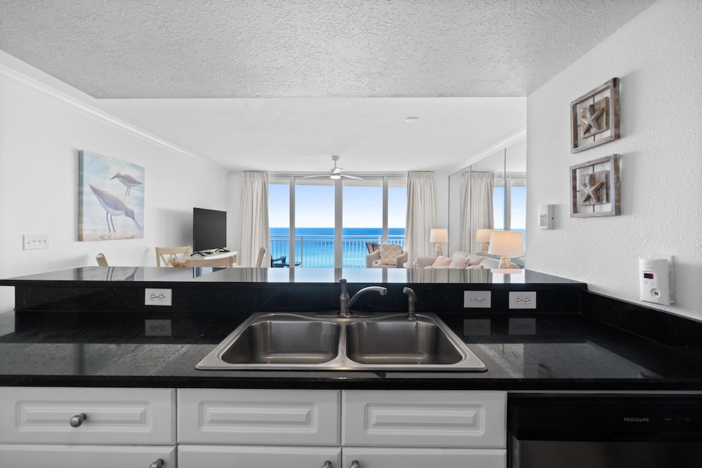 Emerald Beach Resort by Panhandle Getaways - photo 42