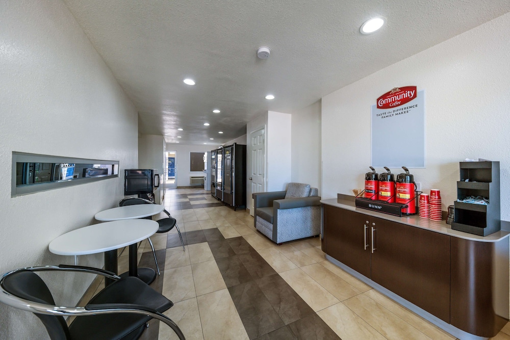 Motel 6 Dallas TX Farmers Branch - photo 26