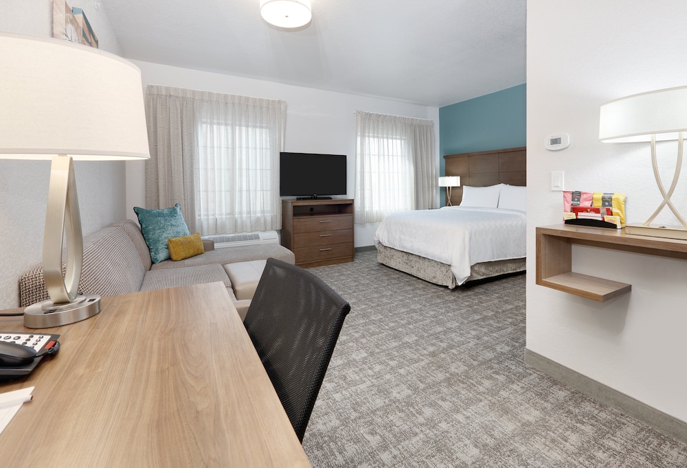 Staybridge Suites San Antonio Schertz by IHG - photo 7