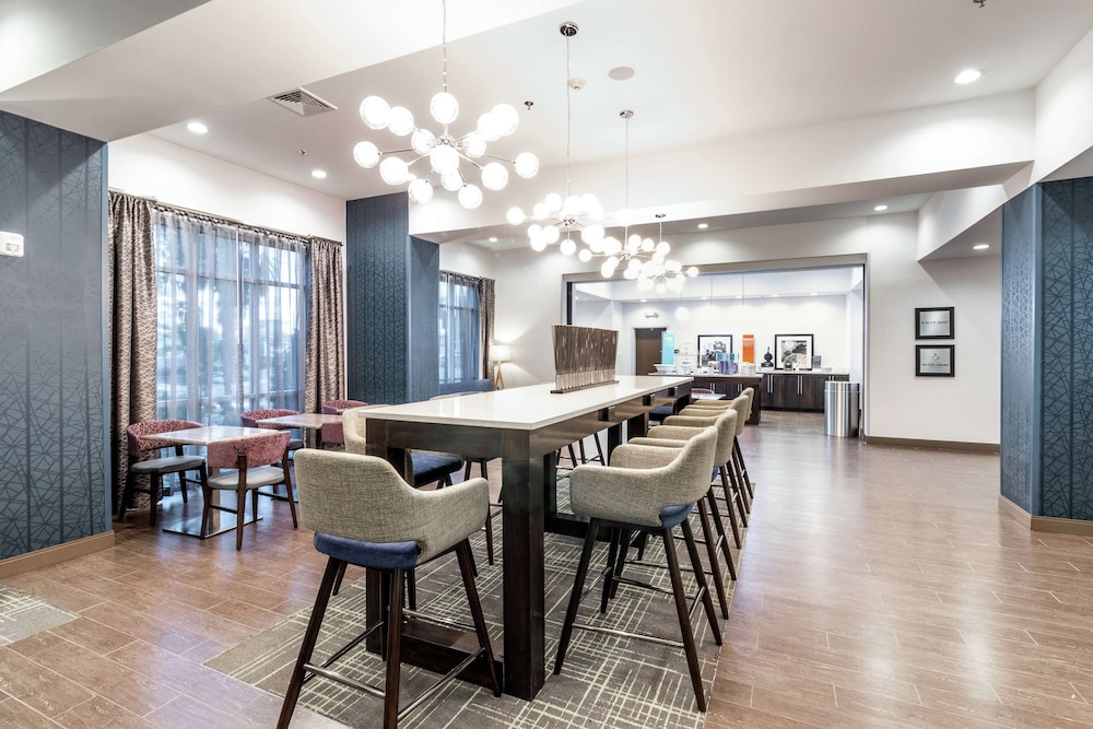 Hampton Inn Locust Grove - photo 25