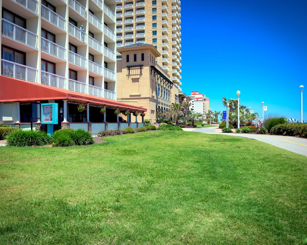 Oceanfront Inn - photo 30