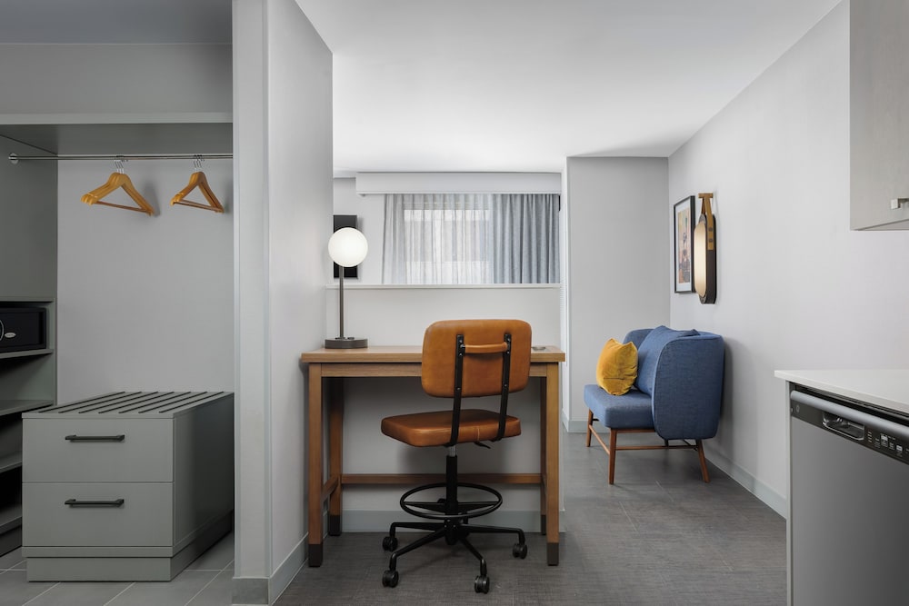 Homewood Suites by Hilton Newport Cincinnati - photo 15