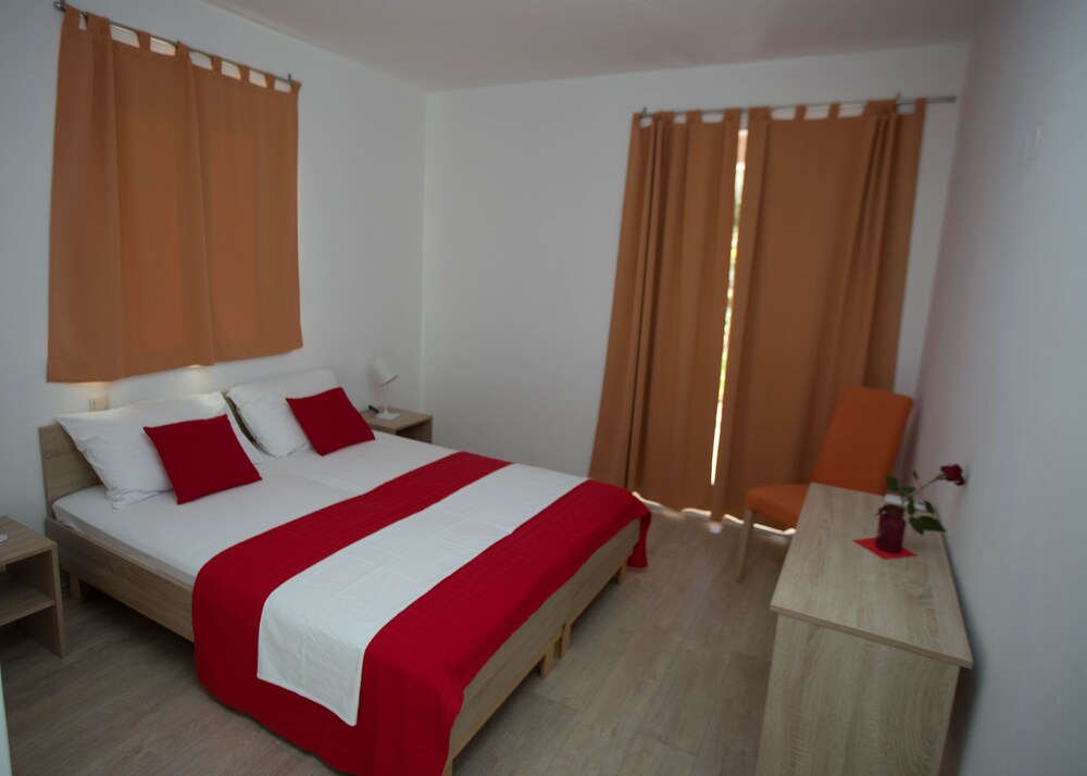 Guest House Kukuljica 2
