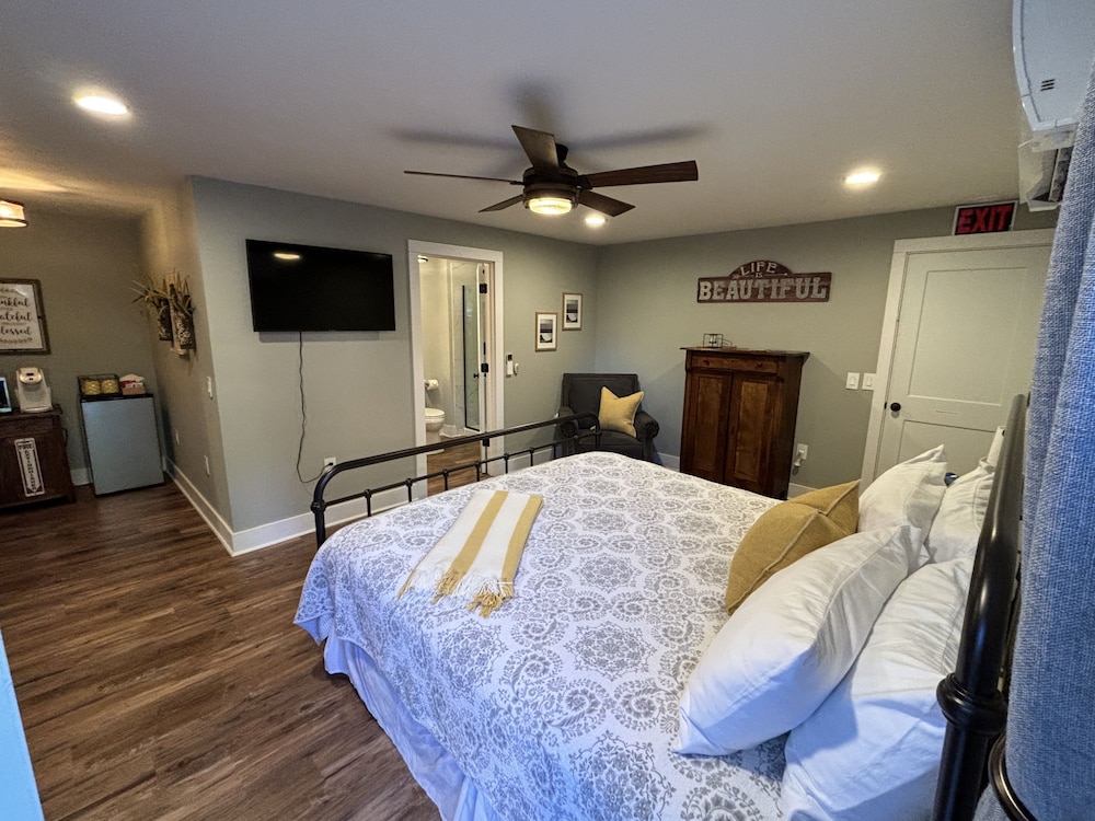 Hermann Crown Suites - photo 50