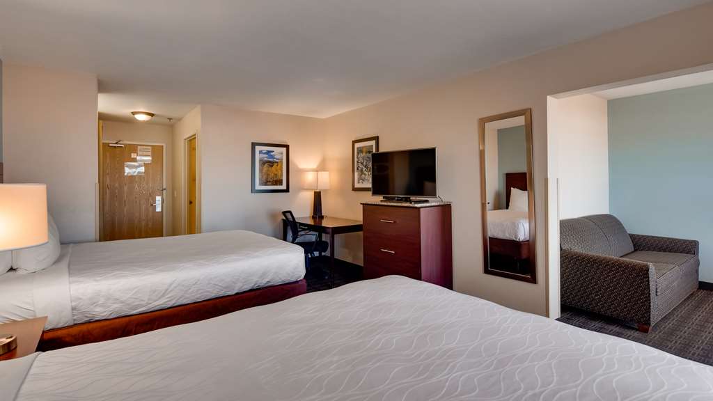 Best Western Plus Gateway Inn & Suites - photo 18