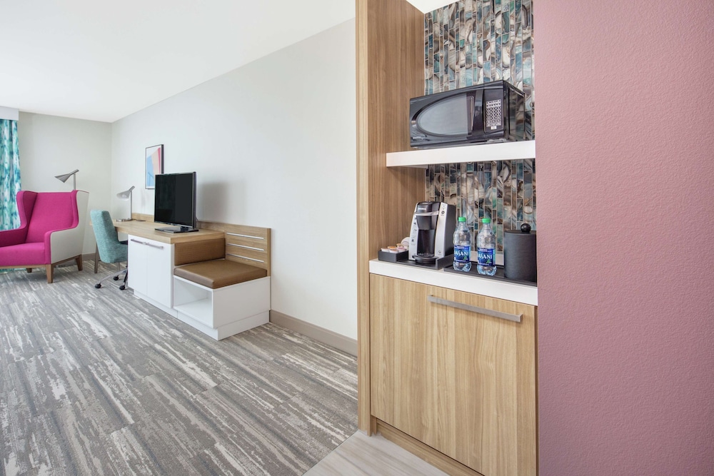 Hilton Garden Inn Surprise Phoenix - photo 14