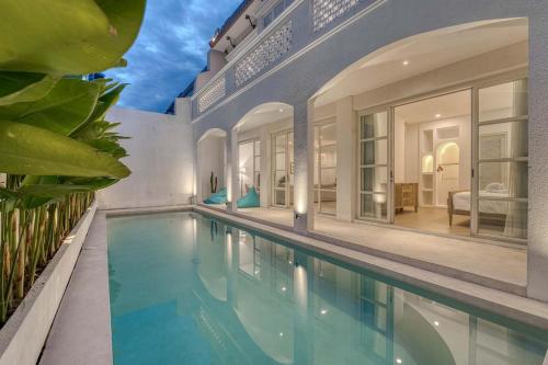 Villa Isabella 4BR Brand New in Berawa Canggu — 4-Star Luxury Hotel in Canggu, Indonesia