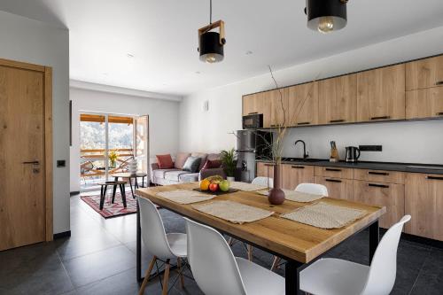 Apartel Villa Shayan — Khust — photo 5