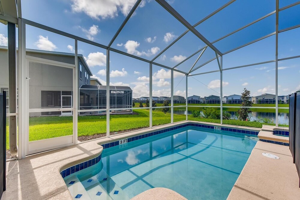 8958 Cc 5br Single Family Retreat with Private Pool - photo 24