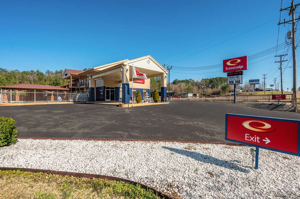 Econo Lodge Selmer - last minute hotel in Selmer