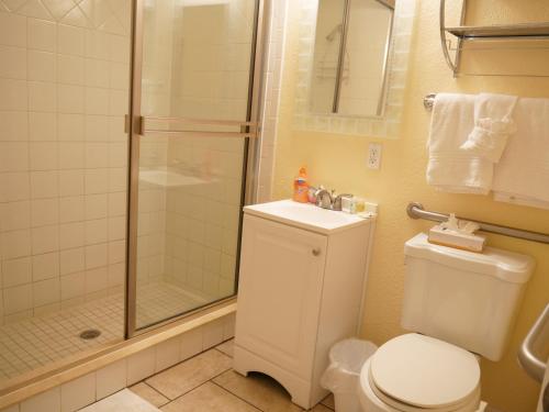 Sea Spray Resort - photo 9