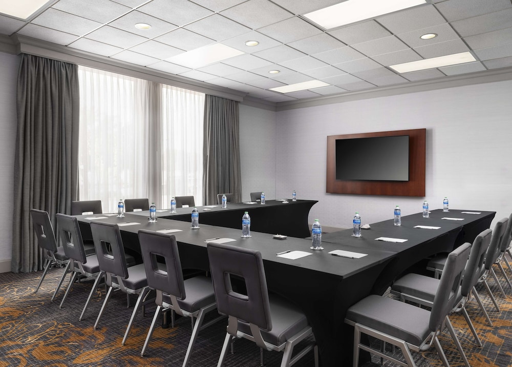 Hilton Garden Inn Las Colinas - photo 55