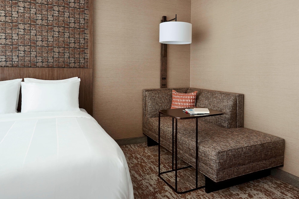 Chicago Marriott Southwest at Burr Ridge - photo 13