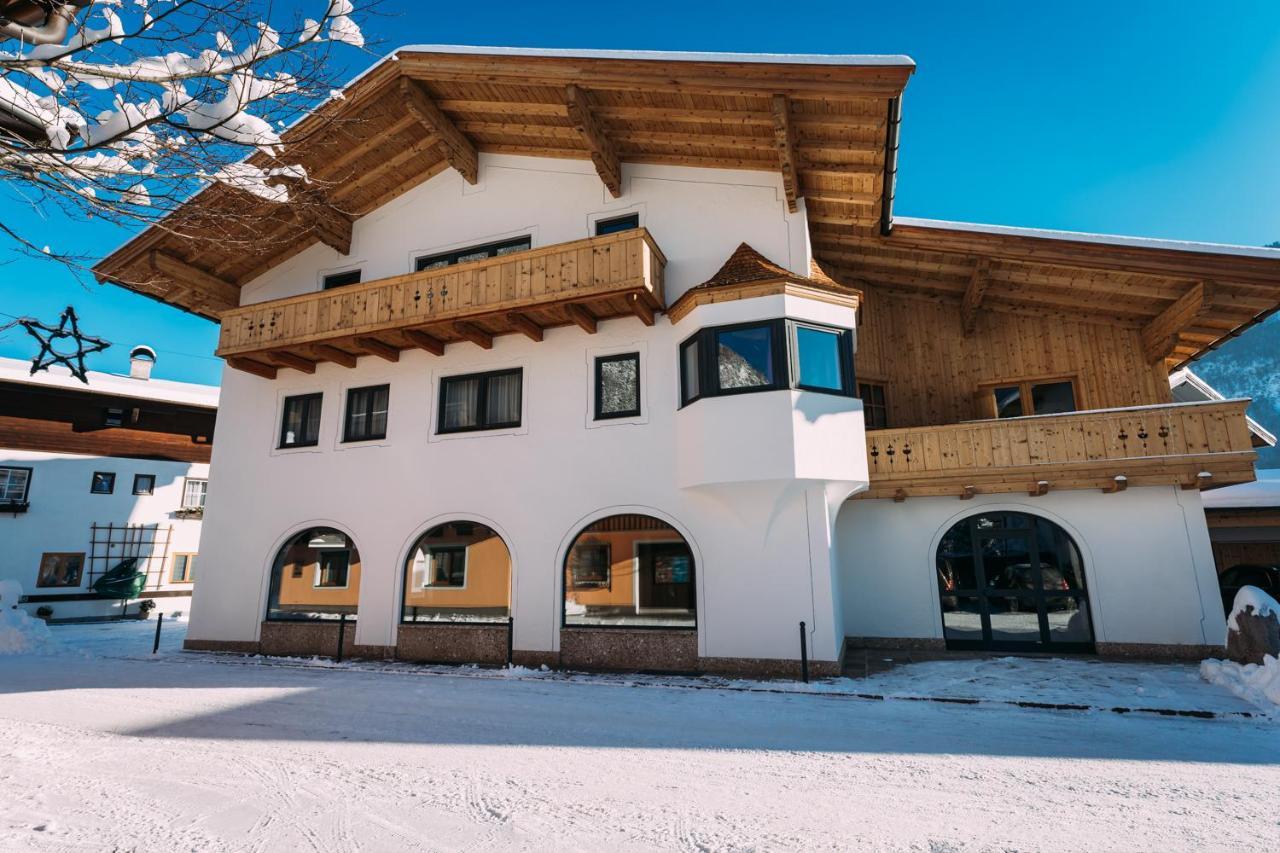 Voglstätter Appartements Lofer — 4-Star Luxury Hotel in Lofer, Austria