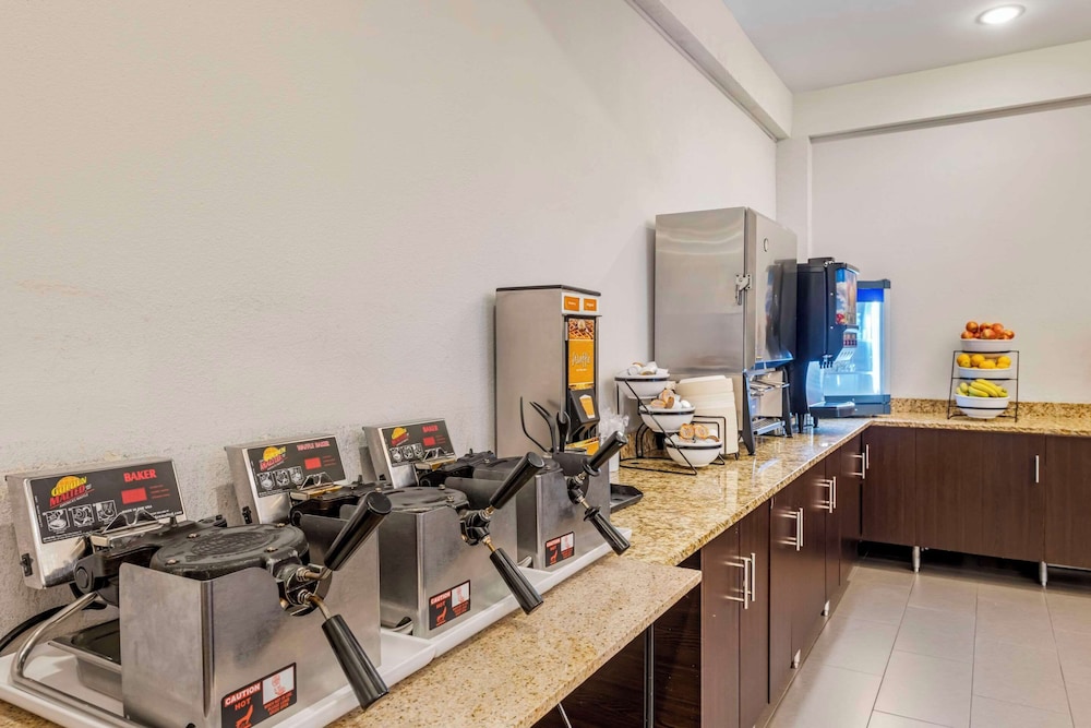 MainStay Suites MSP Airport Mall of America - photo 30