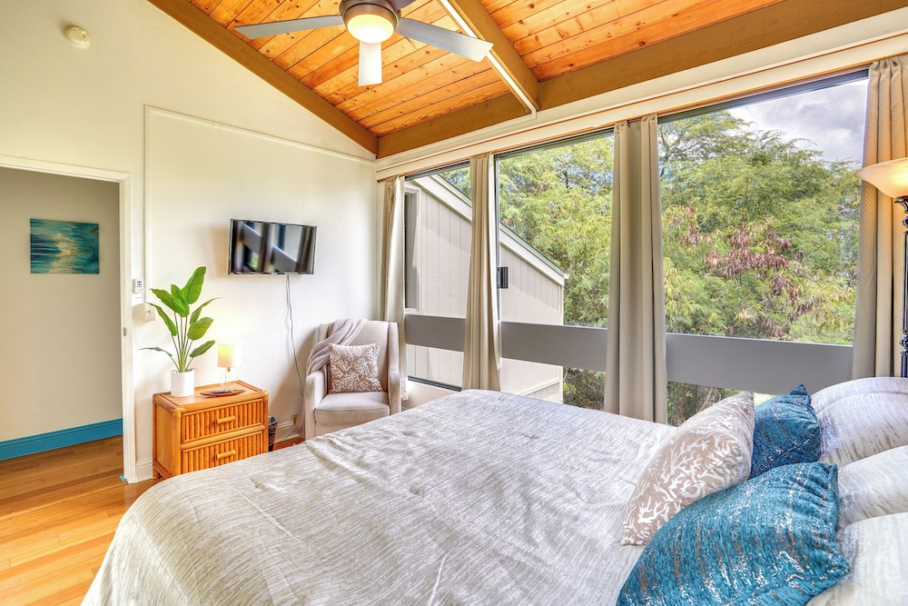 Big Island Kailua Bay Resort 1 306 by Coldwell Banker Island Vacations - photo 13