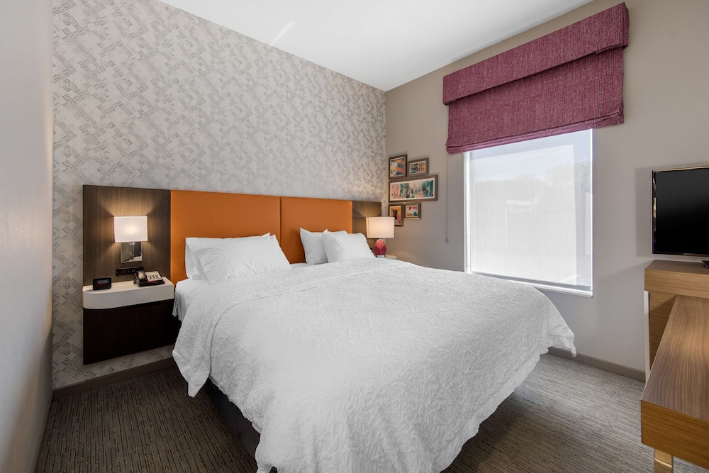 Hampton Inn And Suites By Hilton Ruidoso - photo 14