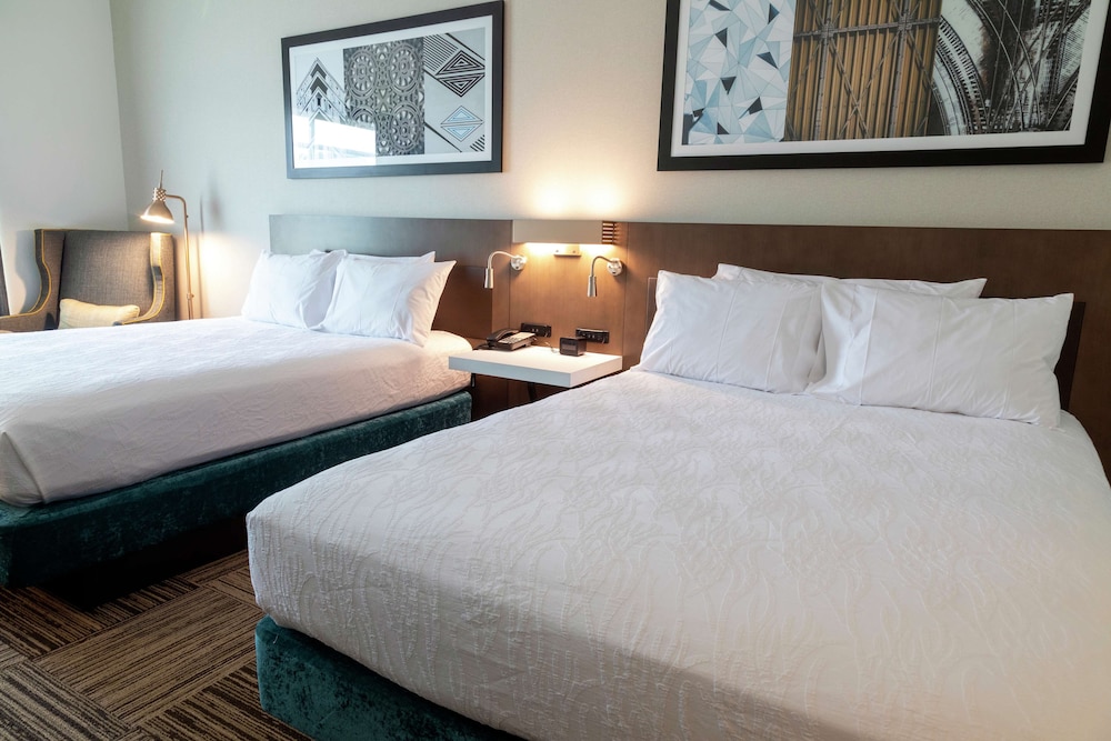 Hilton Garden Inn Spartanburg - photo 9