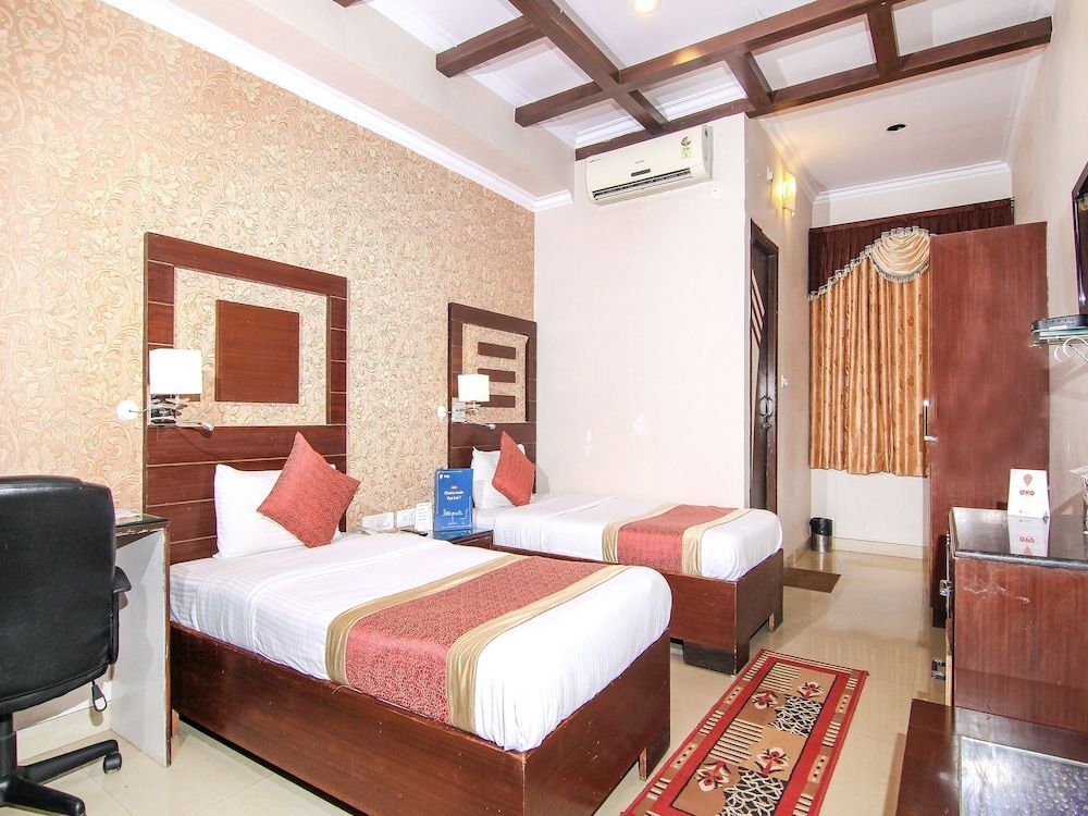 OYO Flagship 17173 Hotel Function Inn — Lucknow — photo 2