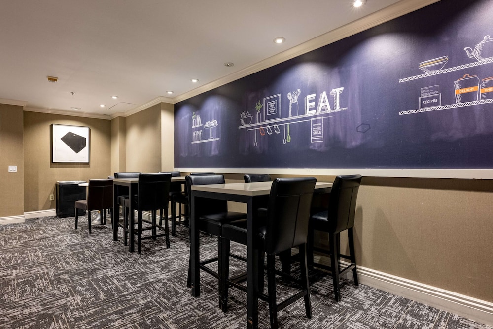 Hampton Inn San Diego Kearny Mesa - photo 16