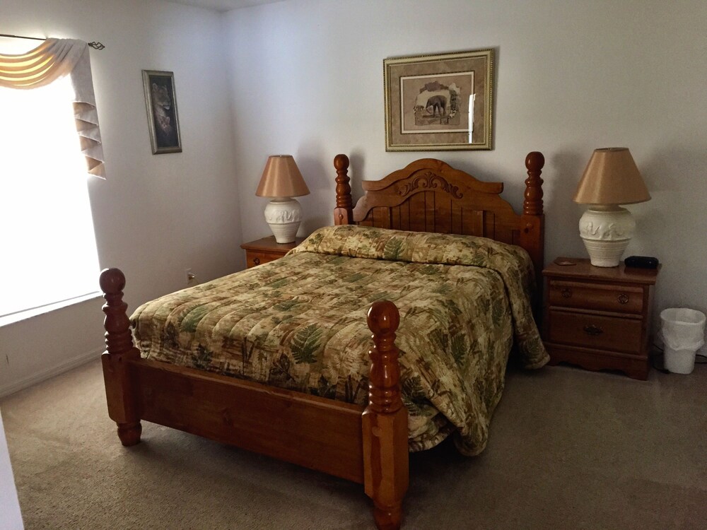 Florida Finesse Property Management - photo 12