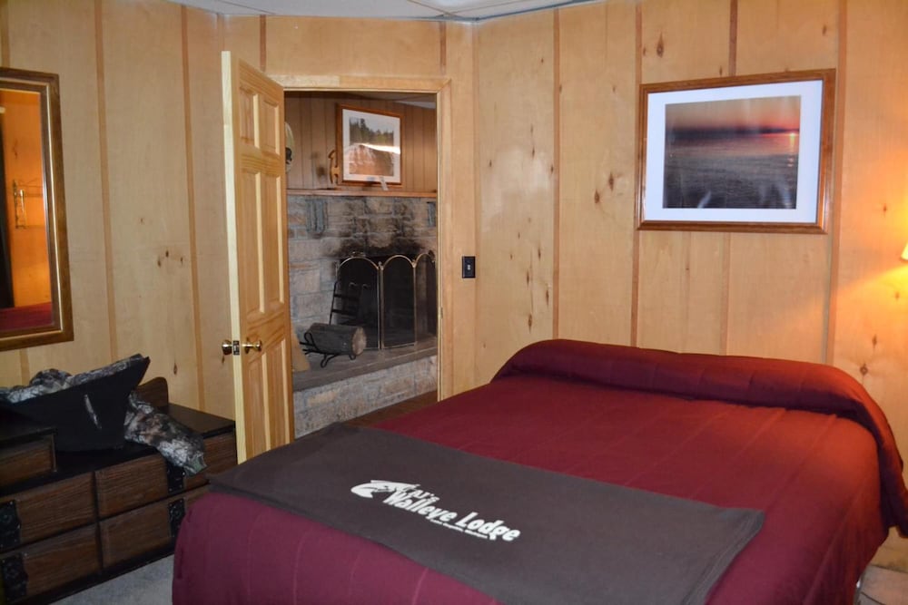 AJ's Lodge and Oven - photo 10