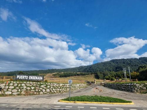 Cabaña con vista panorámica inigualable al lago Llanquihue y volcán Osorno in La Ensenada, Chile