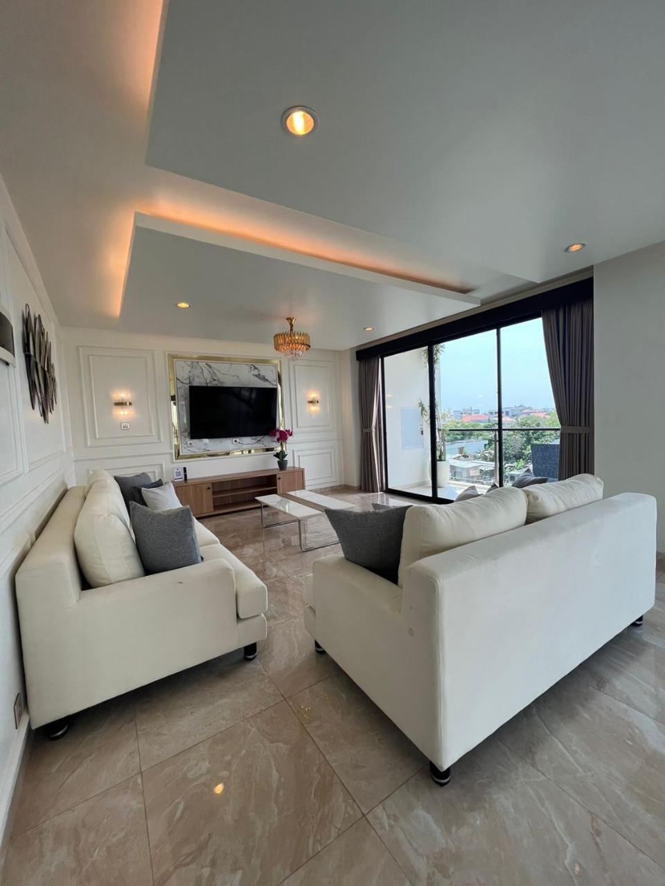 Penthouse Berawa Canggu — 4-Star Luxury Hotel in Canggu, Indonesia