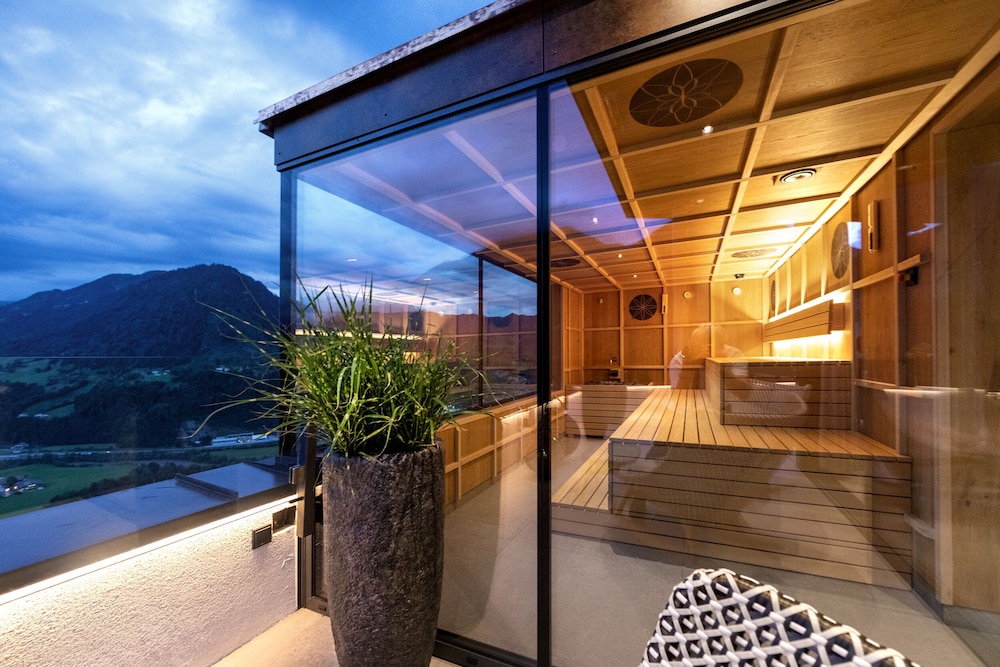 Aktivhotel Alpendorf — 4-Star Luxury Hotel in Sankt Johann Im Pongau, Austria