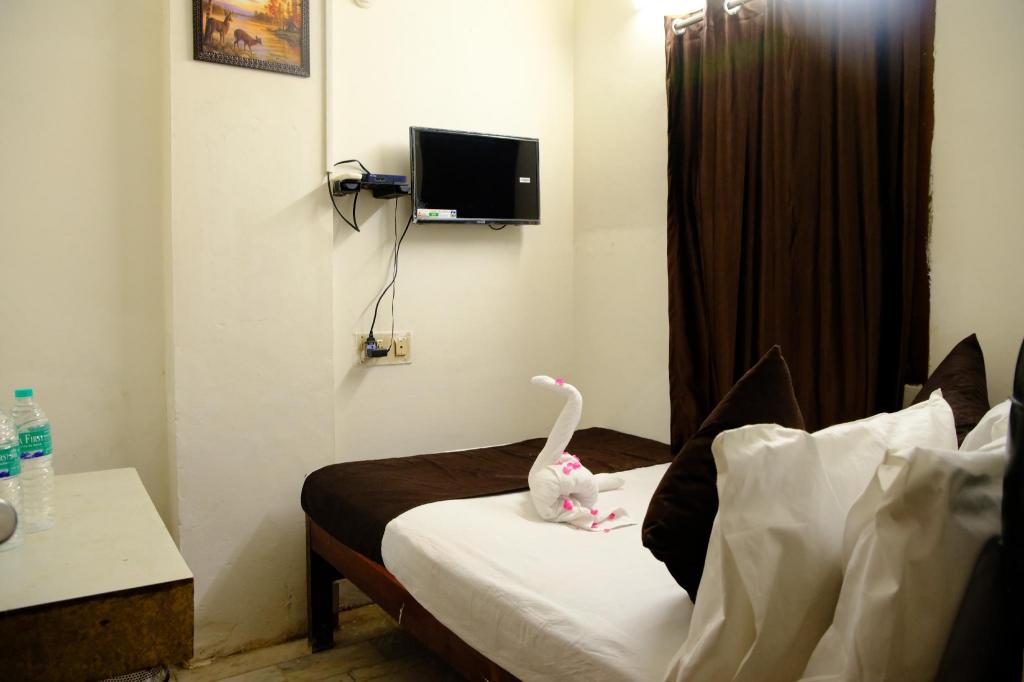 Aum Karthikeya Residency Near Chennai Railway Station in Chennai, India