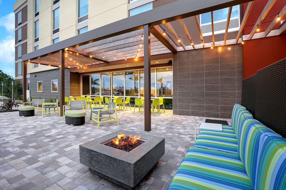 Home2 Suites by Hilton Lakewood Ranch - photo 40