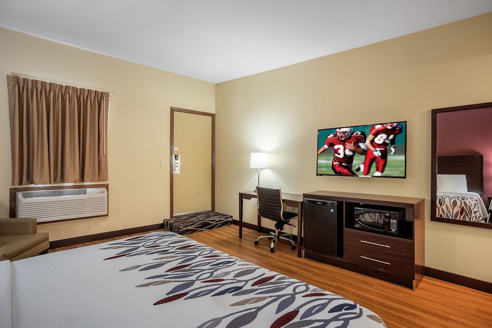 Red Roof Inn Des Moines - featured photo