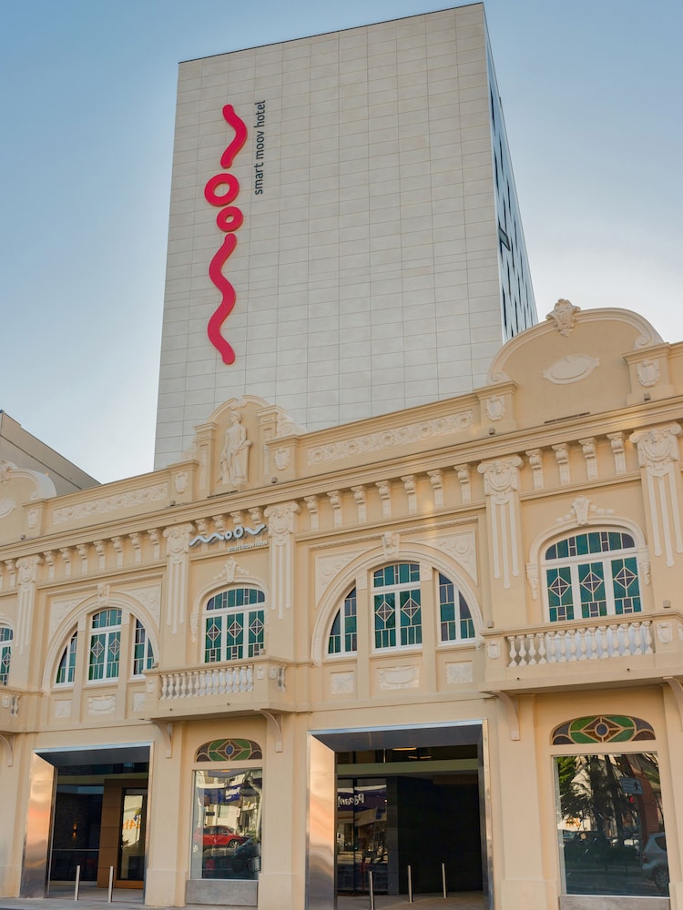 Hotel Moov Porto Alegre in Porto Alegre, Brasil
