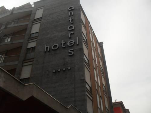 Hotel Antares — hotel in Arona