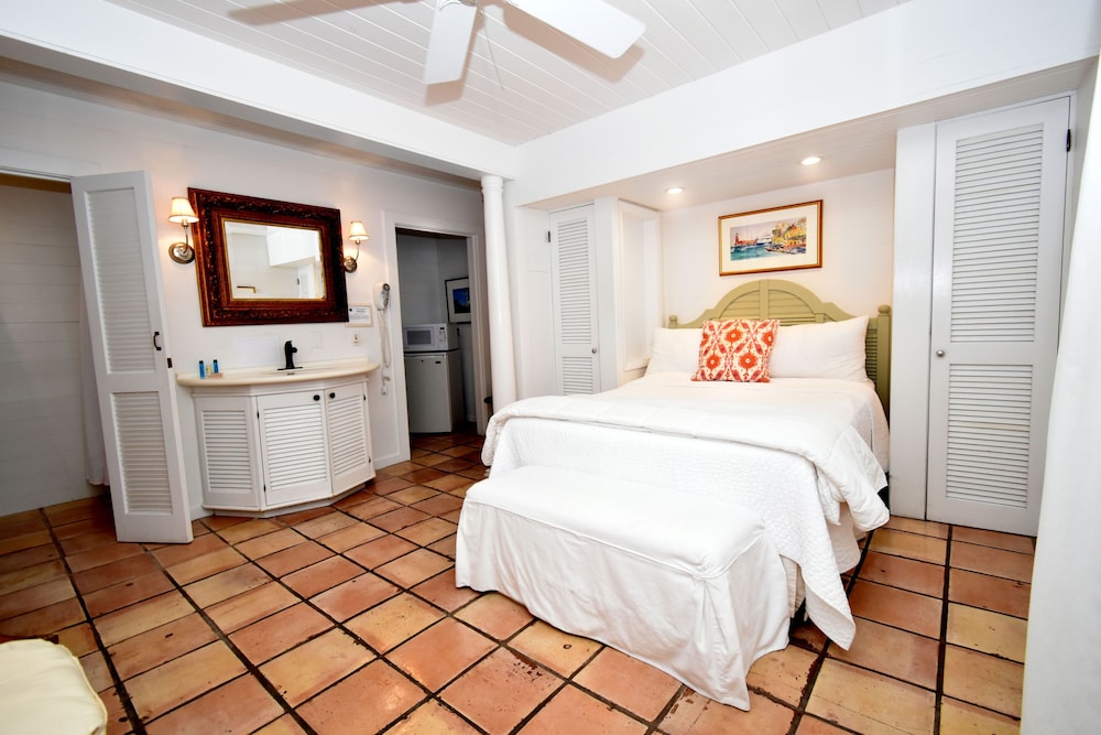 Simonton Court Historic Inn & Cottages - photo 161
