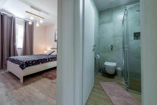 Apartment Glory