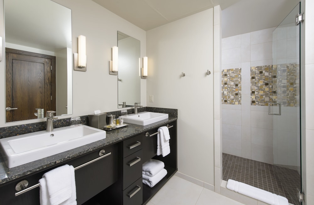 Tetherow Resort - photo 30